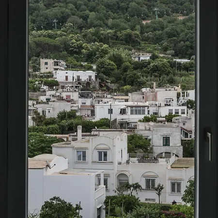 Attico Panoramico Apartment *